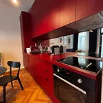 Downtown Oasis-city Center And Quiet, Self Check Appartement *
