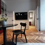 Downtown Oasis-city Center And Quiet, Self Check Appartement Cluj-Napoca